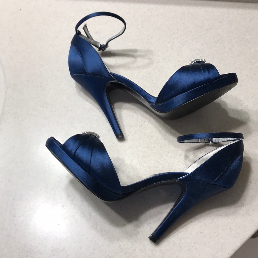 Nina Sandals